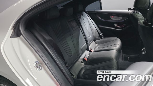 Mercedes-Benz CLS-Class 2020 — photo 17