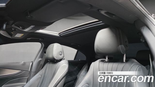 Mercedes-Benz CLS-Class 2020 — photo 24