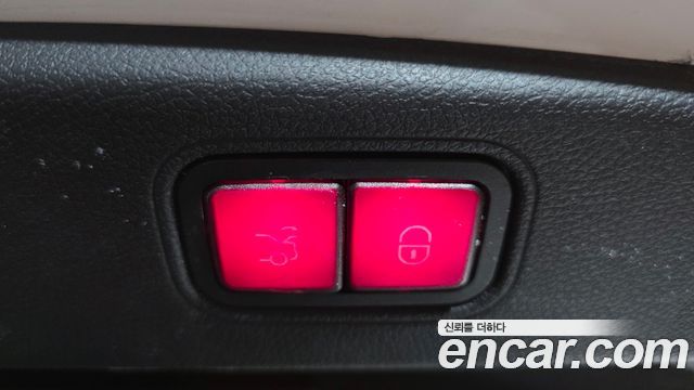 Mercedes-Benz CLS-Class 2020 — photo 30