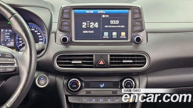 Hyundai Kona 2018 — photo 20