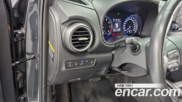 Hyundai Kona 2018 — photo 23