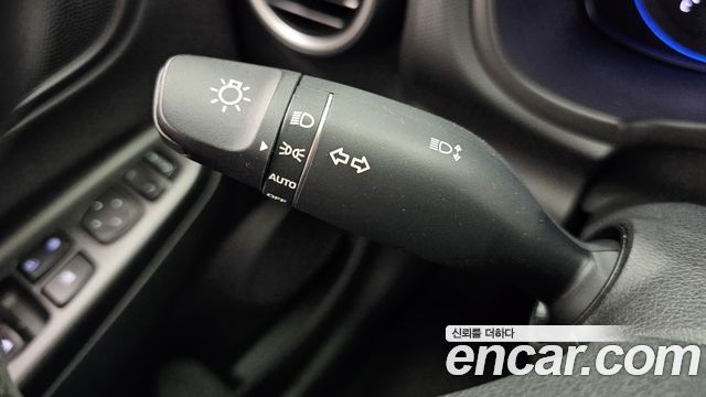 Hyundai Kona 2018 — photo 28