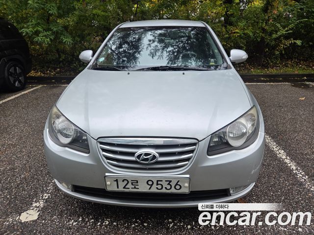 Hyundai AVANTE 2010 — photo 1