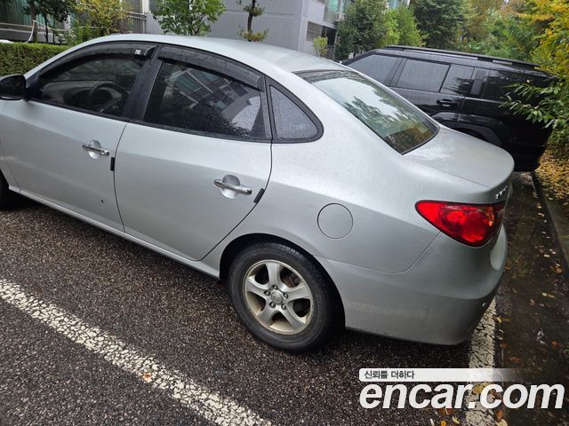 Hyundai AVANTE 2010 — photo 6