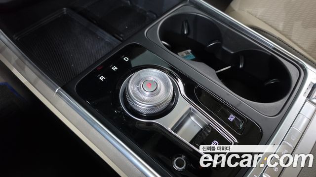 Kia Canival 2025 — photo 12