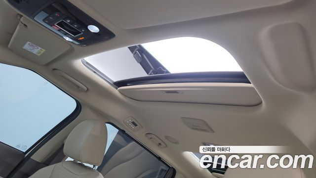Kia Canival 2025 — photo 23