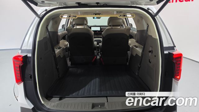 Kia Canival 2025 — photo 25