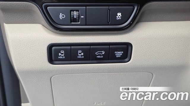 Kia Canival 2025 — photo 28