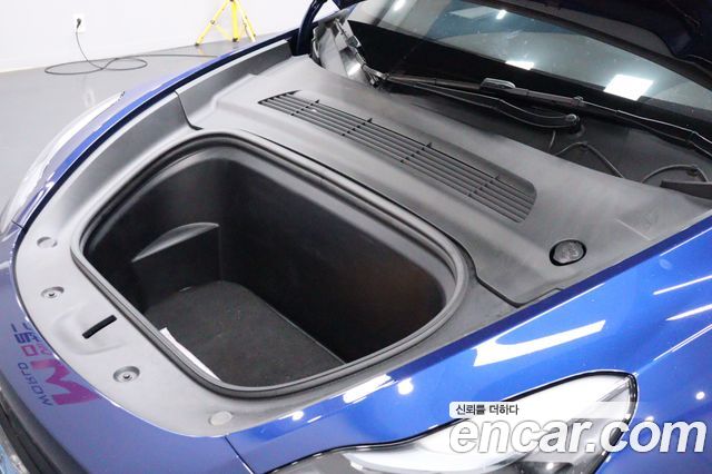 Tesla Model Y 2023 — photo 19