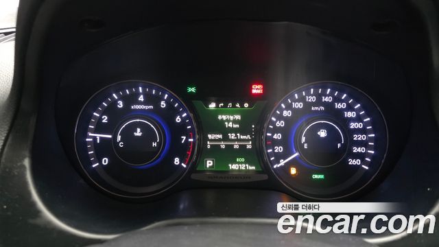 Hyundai Grandeur 2016 — photo 8