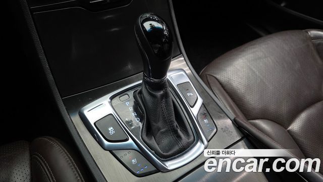 Hyundai Grandeur 2016 — photo 9