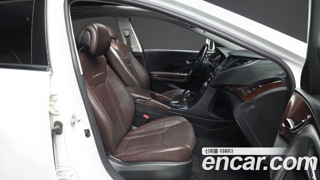 Hyundai Grandeur 2016 — photo 11