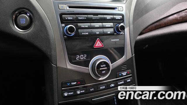 Hyundai Grandeur 2016 — photo 16