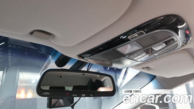 Hyundai Grandeur 2016 — photo 17
