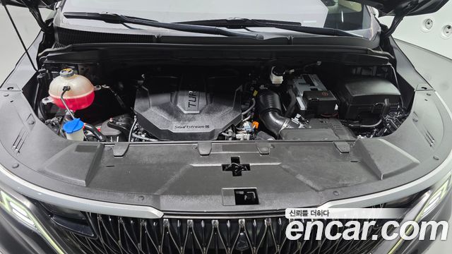 Kia Canival 2023 — photo 6