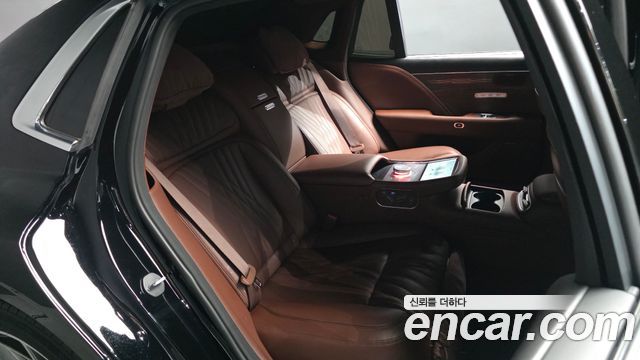 Genesis G90 2024 — photo 17