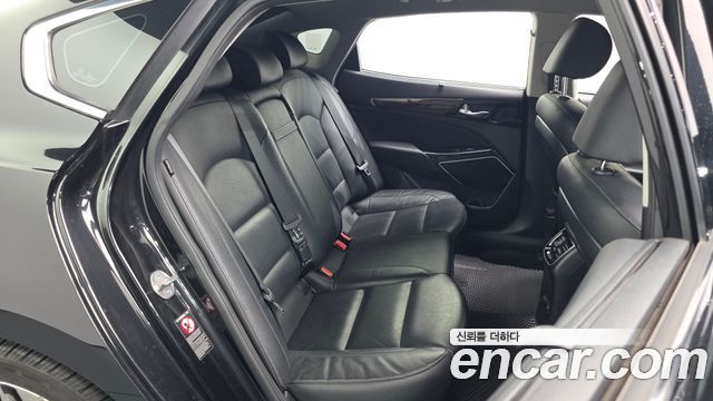 Kia K7 2017 — photo 17