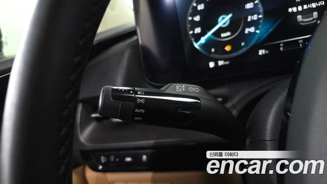 Kia Canival 2021 — photo 27