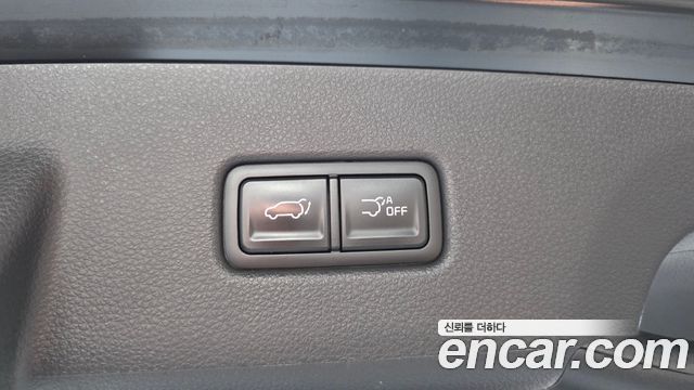 Kia Canival 2021 — photo 42
