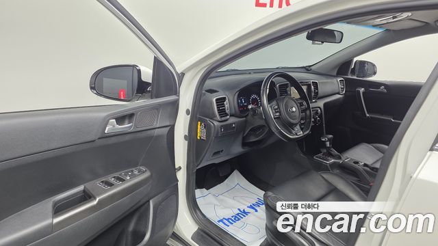 Kia Sportage 2016 — photo 10