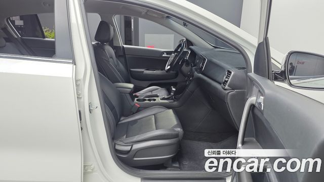 Kia Sportage 2016 — photo 11