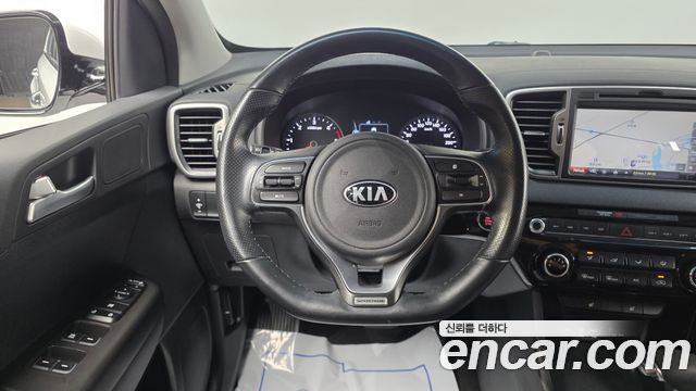 Kia Sportage 2016 — photo 13