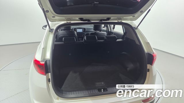 Kia Sportage 2016 — photo 20