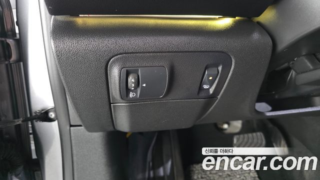 Renault Korea SM6 2017 — photo 17