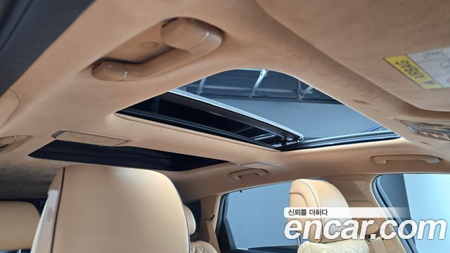 Genesis GV80 2020 — photo 23