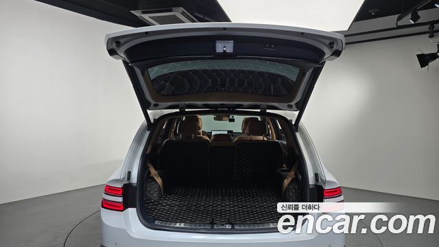 Genesis GV80 2020 — photo 25