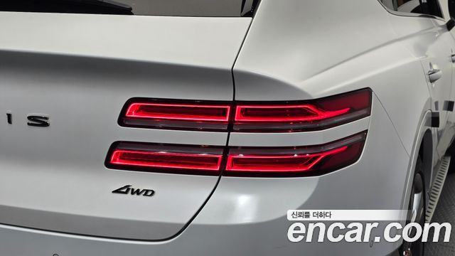 Genesis GV80 2020 — photo 9