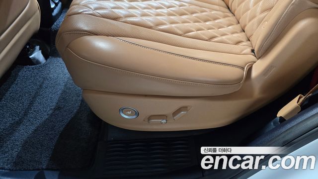 Genesis GV80 2020 — photo 29