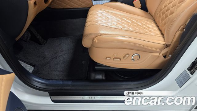 Genesis GV80 2020 — photo 30
