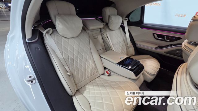 Mercedes-Benz S-Class 2024 — photo 19