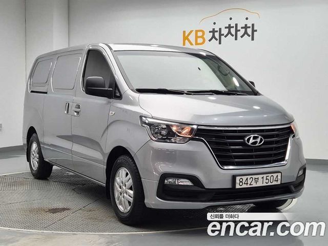 Hyundai Starex 2021 — photo 4