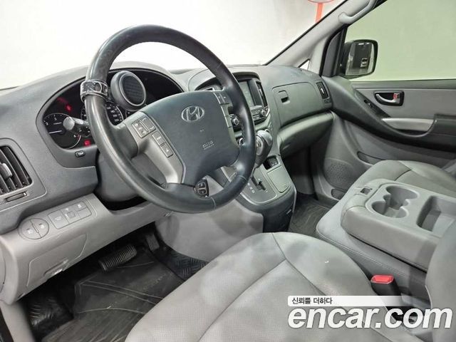Hyundai Starex 2021 — photo 7
