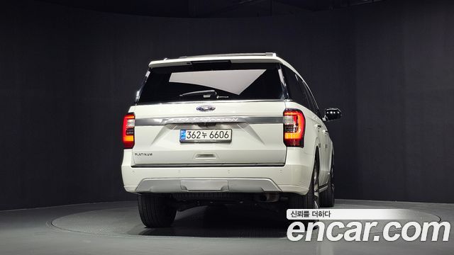 Ford Expedition 2021 — photo 4