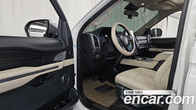 Ford Expedition 2021 — photo 13