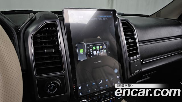 Ford Expedition 2021 — photo 28