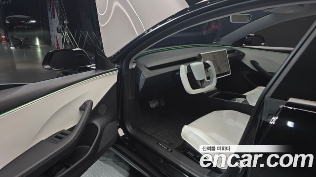 Tesla Model 3 2024 — photo 10