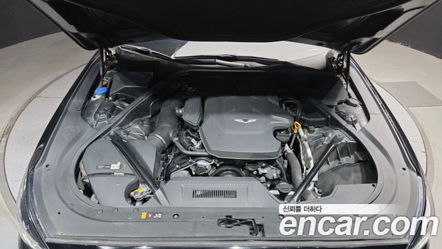 Genesis G80 2017 — photo 6