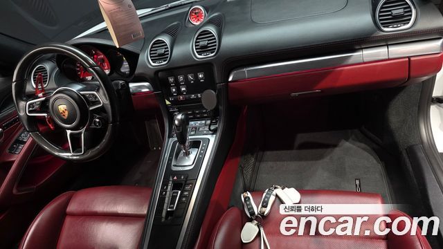Porsche 718 2018 — photo 10