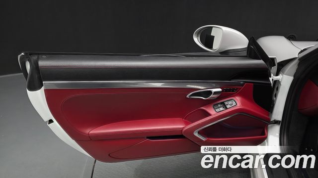 Porsche 718 2018 — photo 14