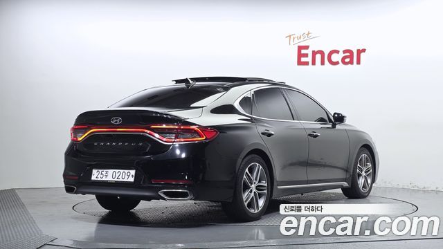 Hyundai Grandeur 2017 — photo 2