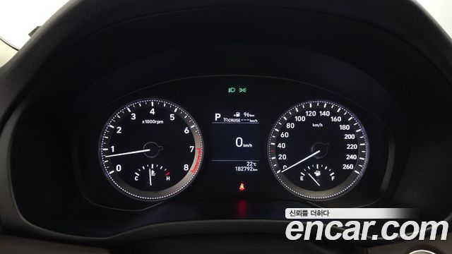 Hyundai Grandeur 2017 — photo 8