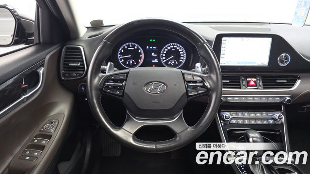 Hyundai Grandeur 2017 — photo 13