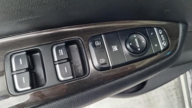 Kia K5 2019 — photo 15