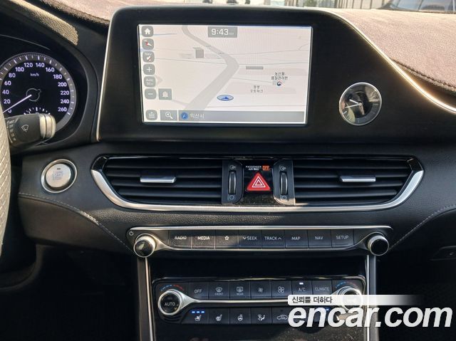 Hyundai Grandeur 2017 — photo 10