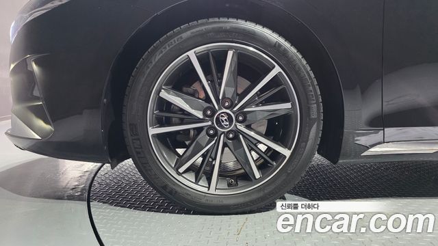 Hyundai Grandeur 2023 — photo 5