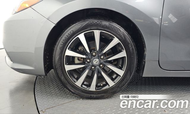 Nissan Altima 2018 — photo 5
